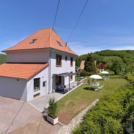 Les Hortensias En Alsace - Meublé De Tourisme 3 étoiles Appartamento *